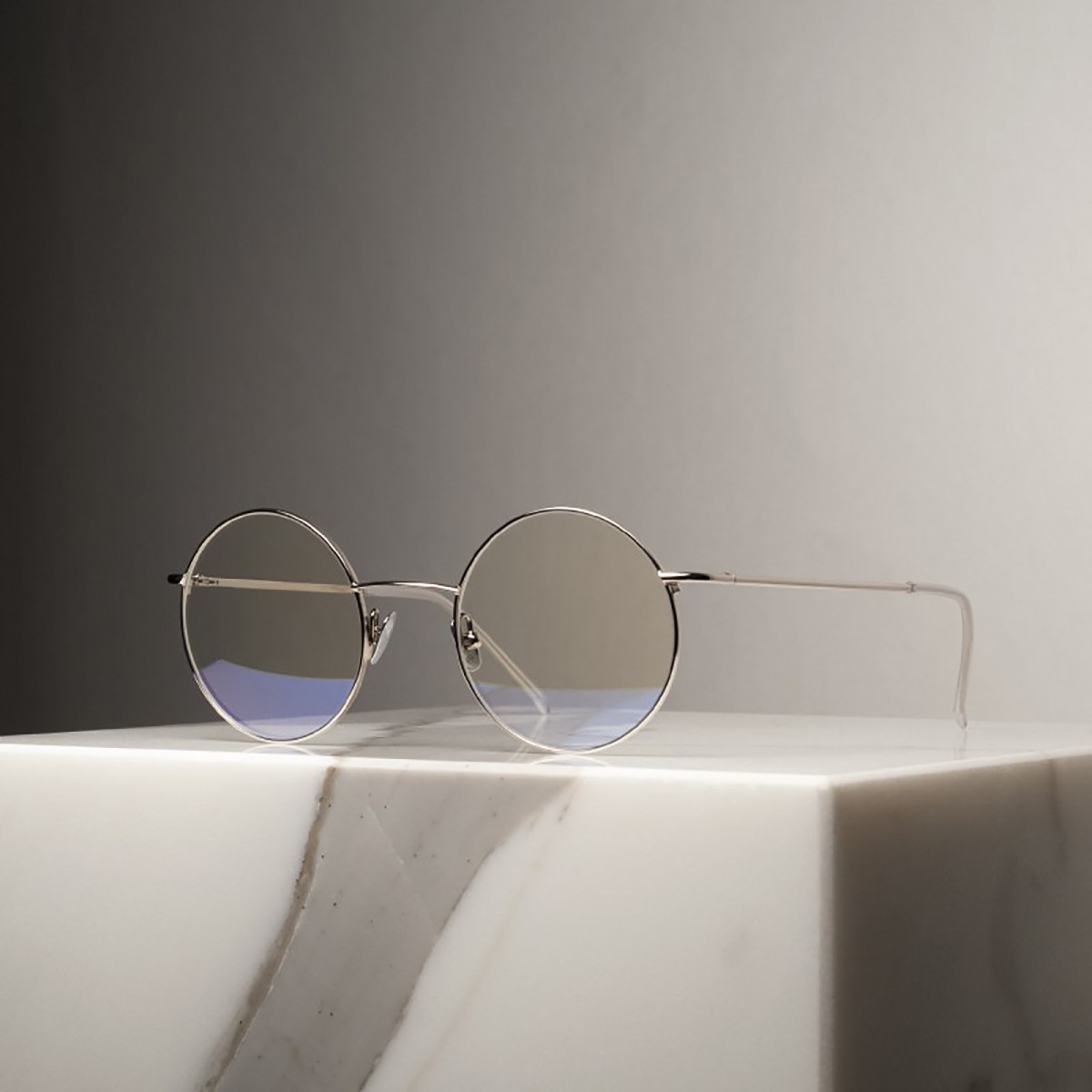 0098 - Metal glasses handmade in France