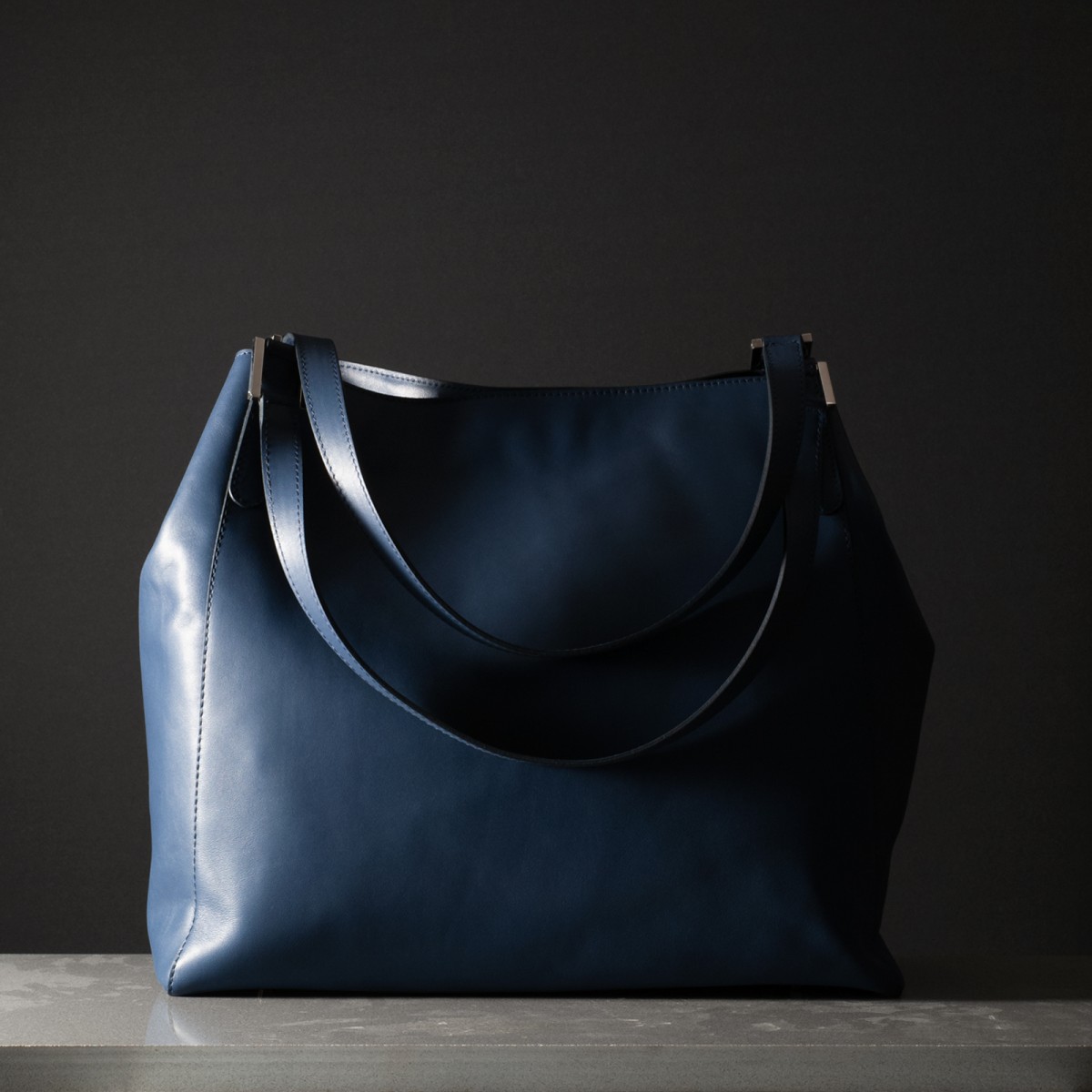 GINA - Calfskin leather bag, handmade in Italy
