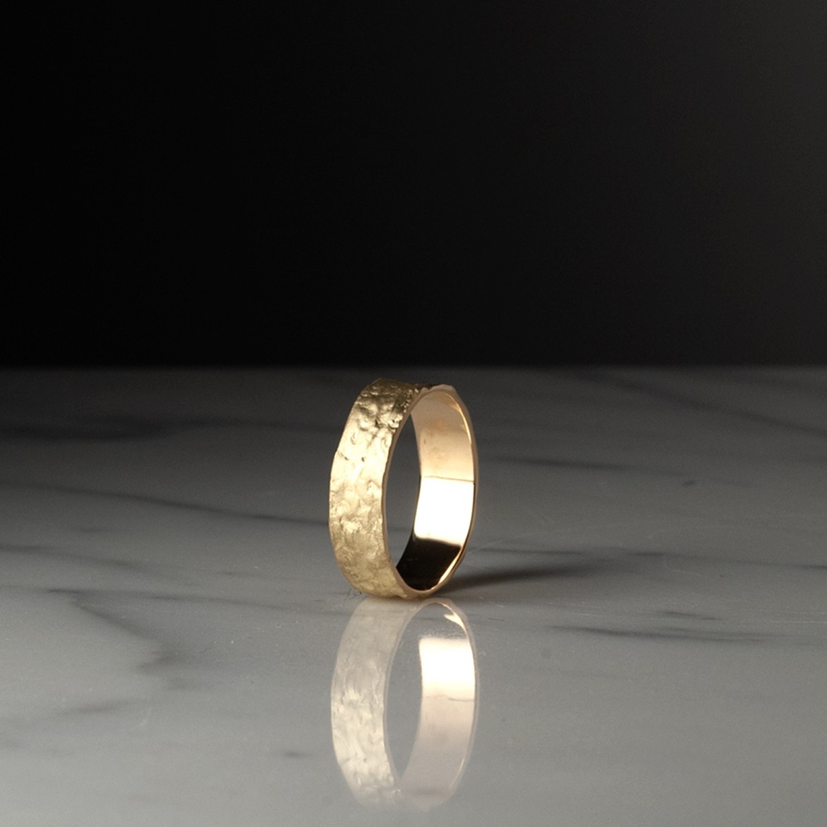 SKIN H PETIT MODÈLE 2140 - Bague fabriquée à la main en France