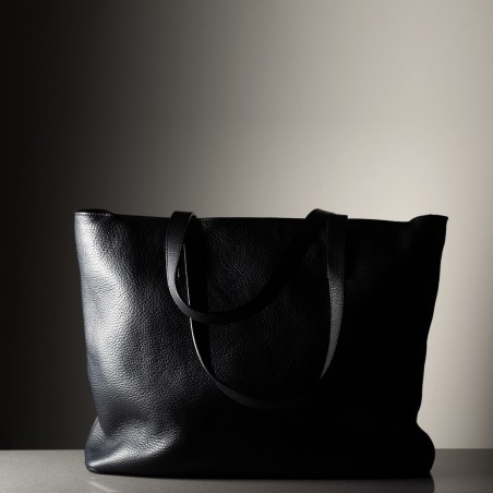 PETRA - Bull leather bag, handmade in Italy