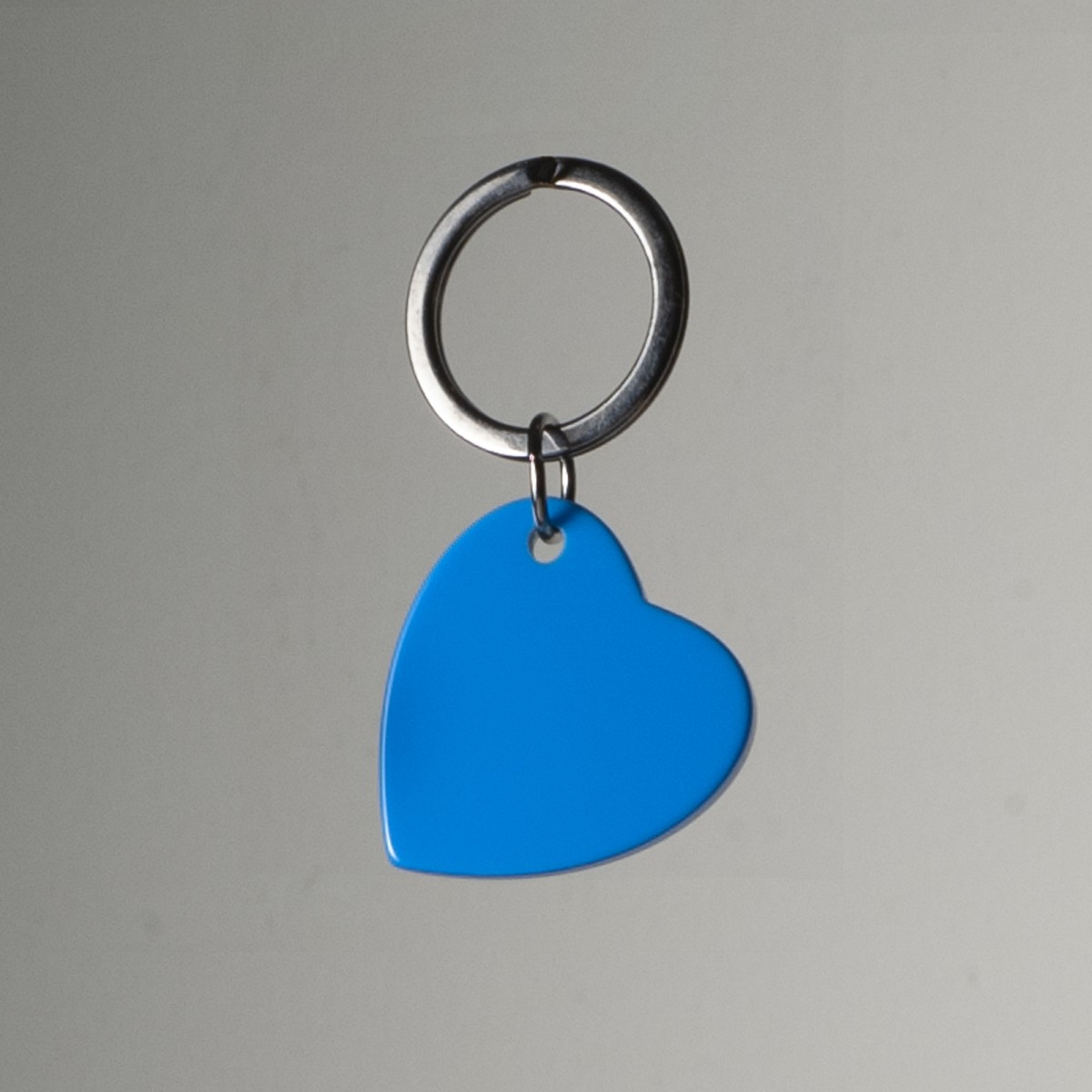 AMOUR - Keyring in acetate handcrafted by Hervé Domar workshop
