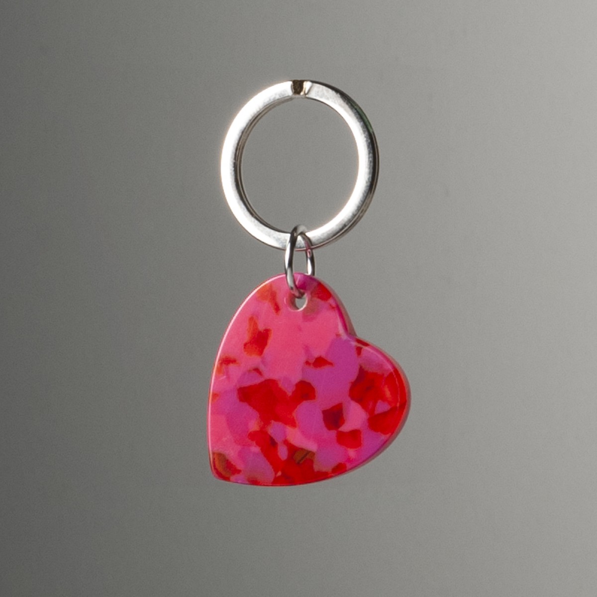 AMOUR - Keyring in acetate handcrafted by Hervé Domar workshop
