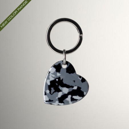 AMOUR - Keyring in acetate handcrafted by Hervé Domar workshop