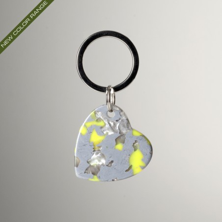 AMOUR - Keyring in acetate handcrafted by Hervé Domar workshop