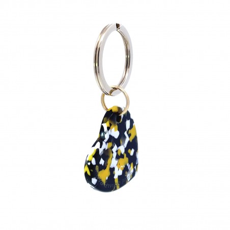 AMOUR - Keyring in acetate handcrafted by Hervé Domar workshop