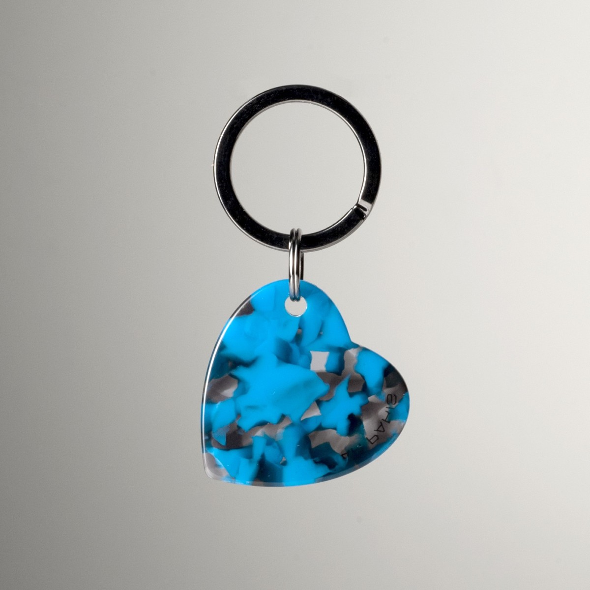 AMOUR - Keyring in acetate handcrafted by Hervé Domar workshop