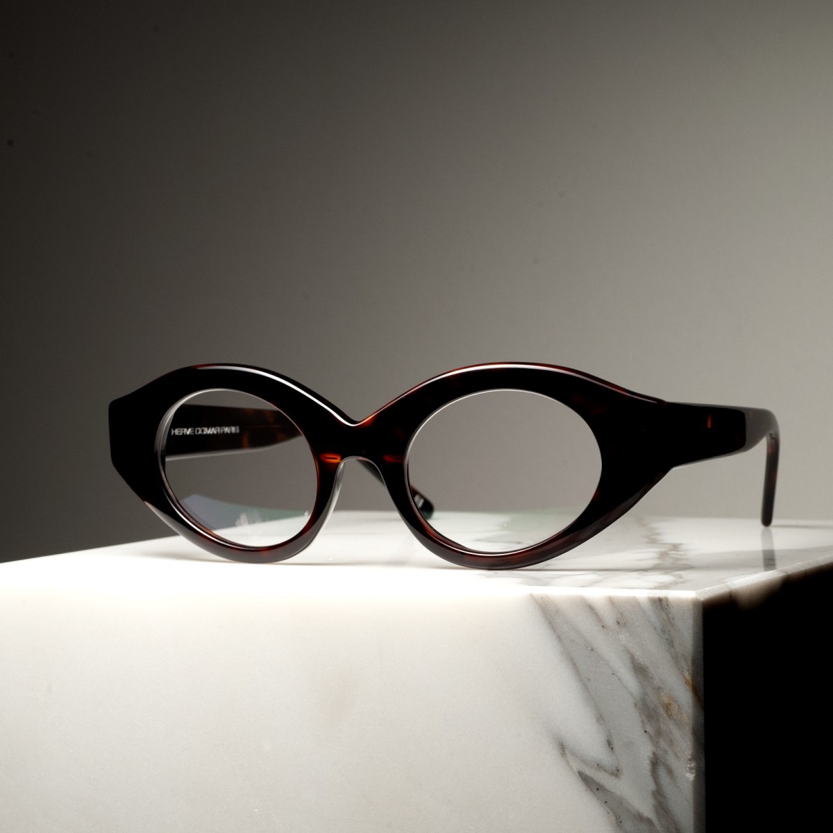 0157 - Glasses in acetate handmade in France