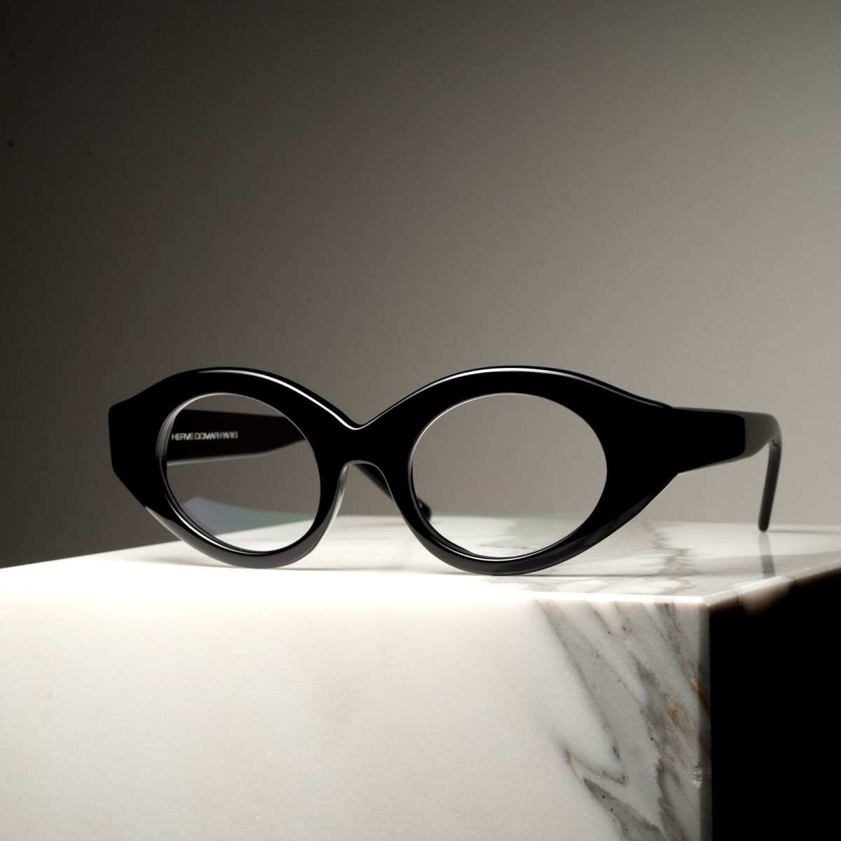 0157 - Glasses in acetate handmade in France