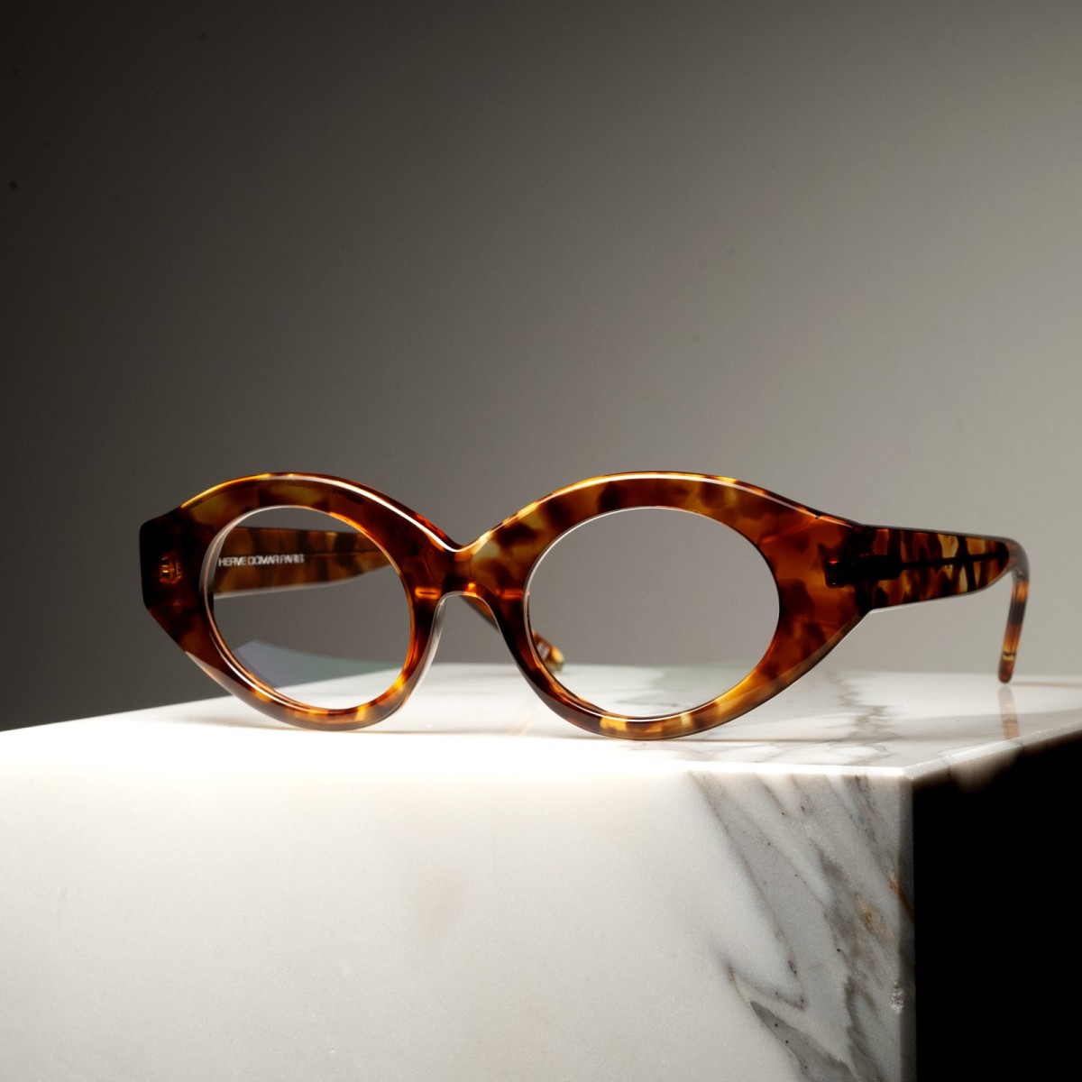 0157 - Glasses in acetate handmade in France