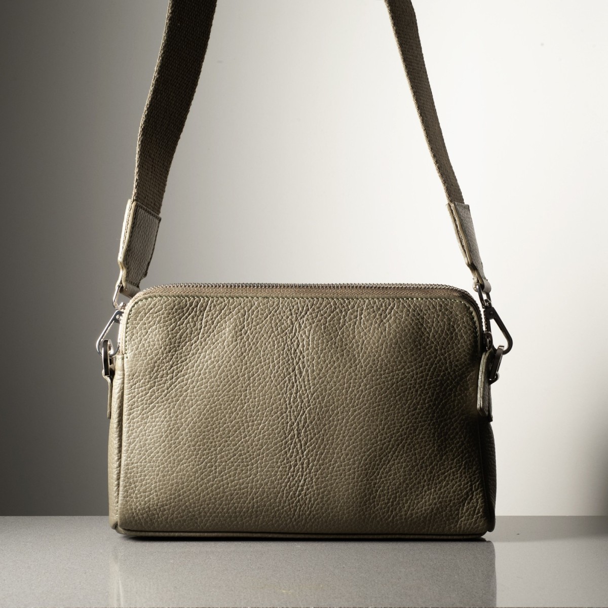 MARTINA - Small bull calf leather bag handmade in Italy