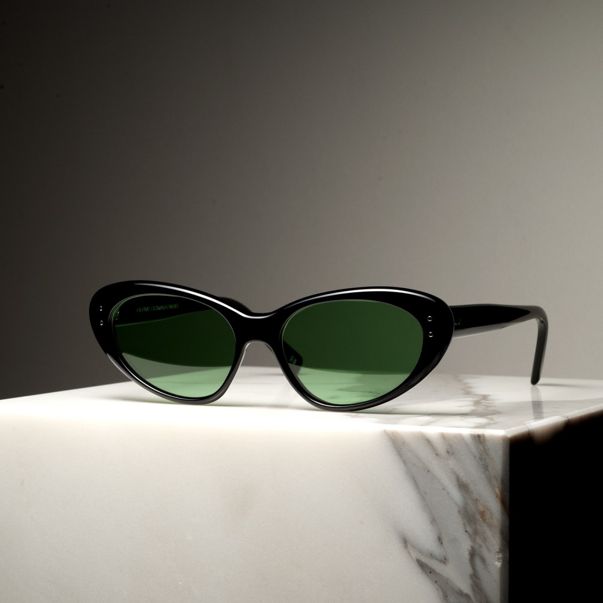 0136 - Glasses in acetate handmade in France