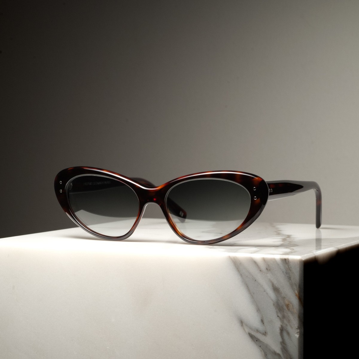 0136 - Glasses in acetate handmade in France